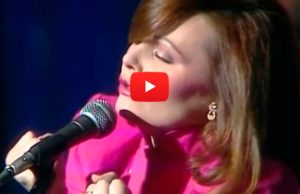 Rocio Durcal-La Gata Bajo La Lluvia