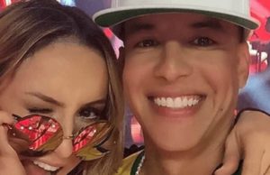 ASI VIVE LA HIJA DE DADDY YANKEE