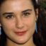 LA TRISTE VIDA DE DEMI MOORE SE VOLO DE LA CASA ALOS 16 AÑOS PARA TRABAJAR