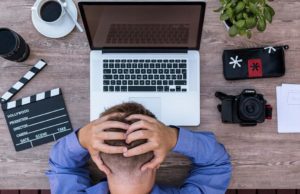 Jefes no podrán escribir a empleados ni un WhatsApp después de horario de trabajo